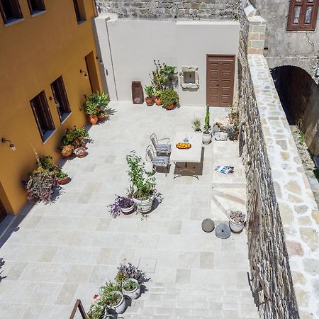 Spanish Knights Inn Rhodes City Exterior foto