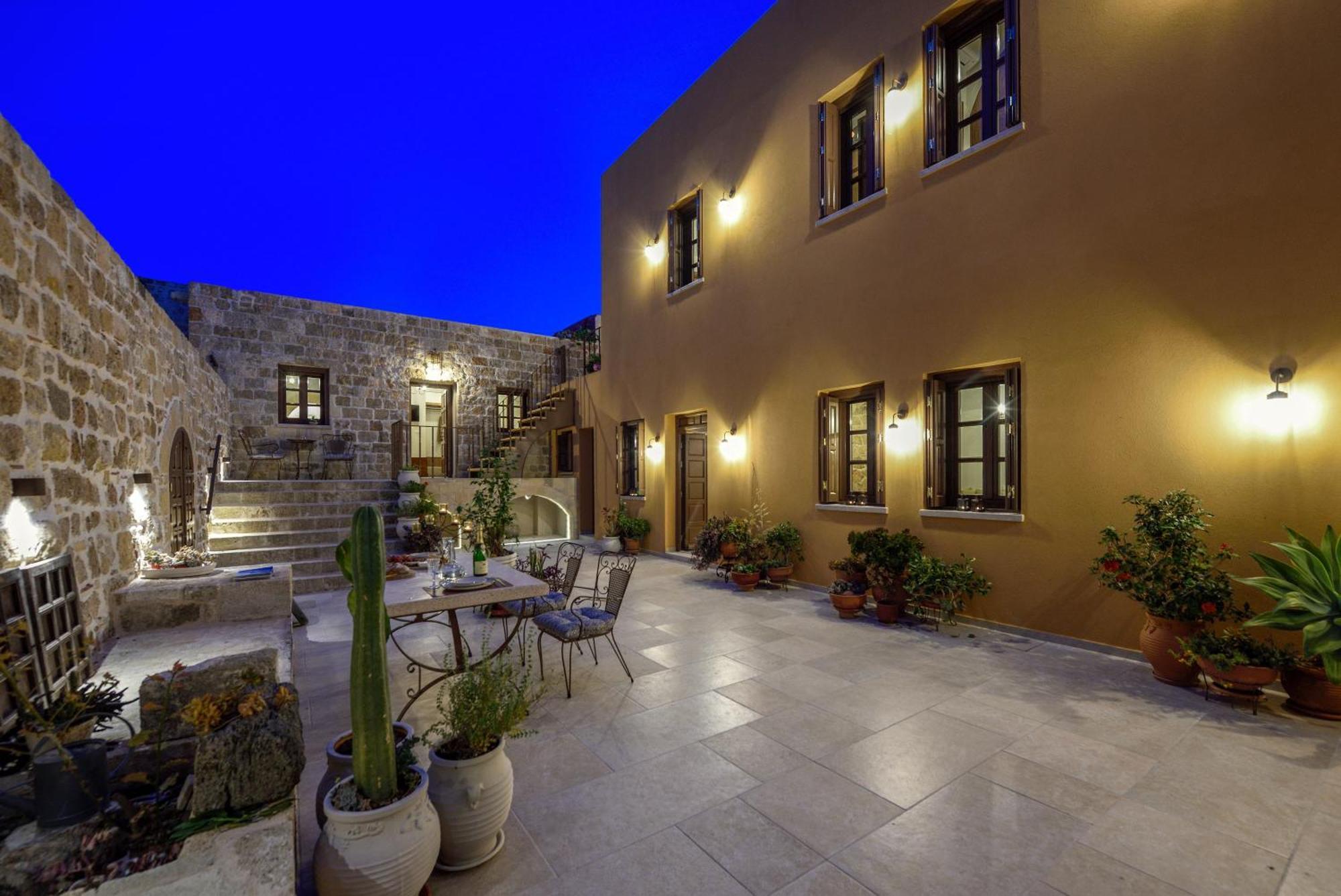 Spanish Knights Inn Rhodes City Exterior foto