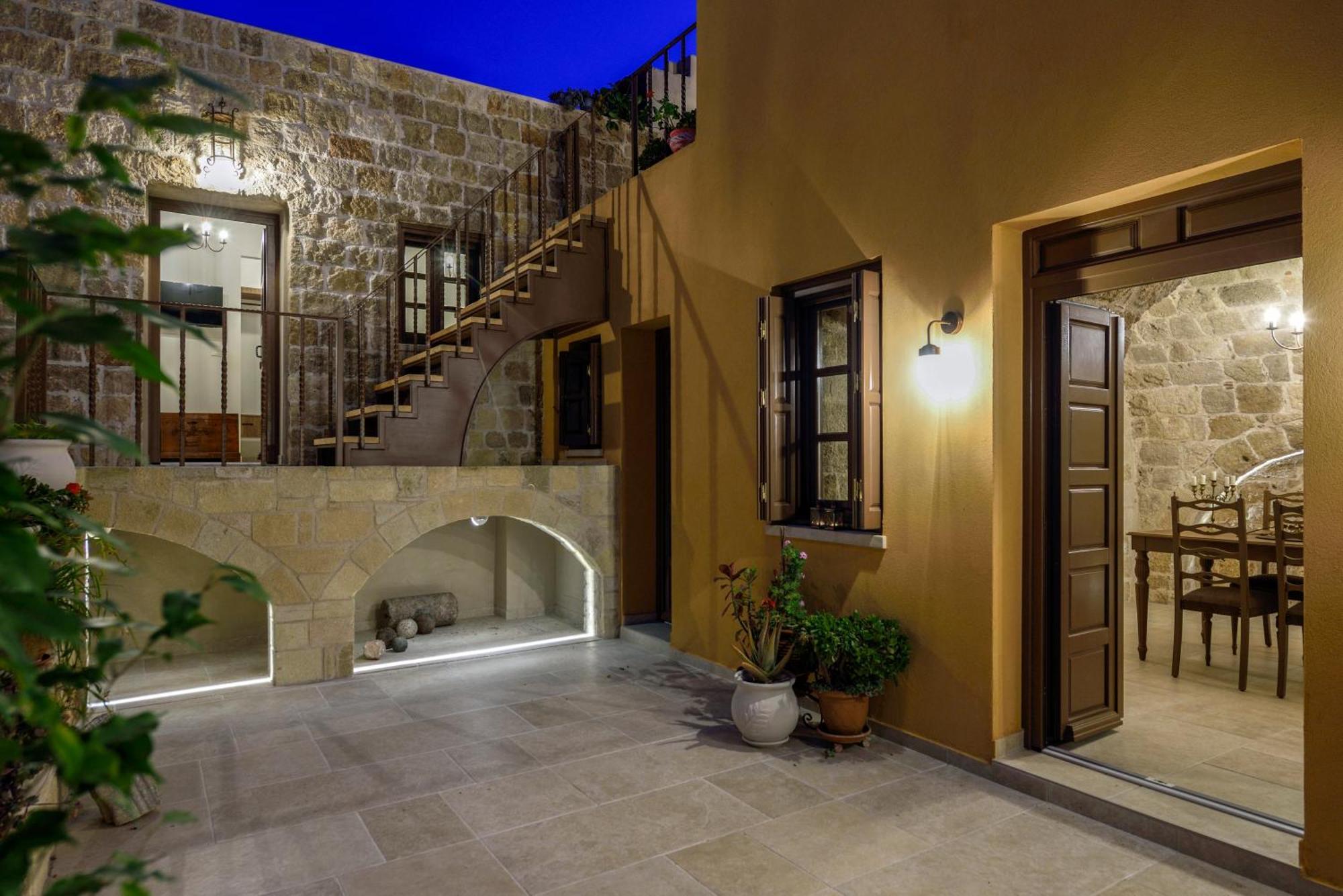 Spanish Knights Inn Rhodes City Exterior foto